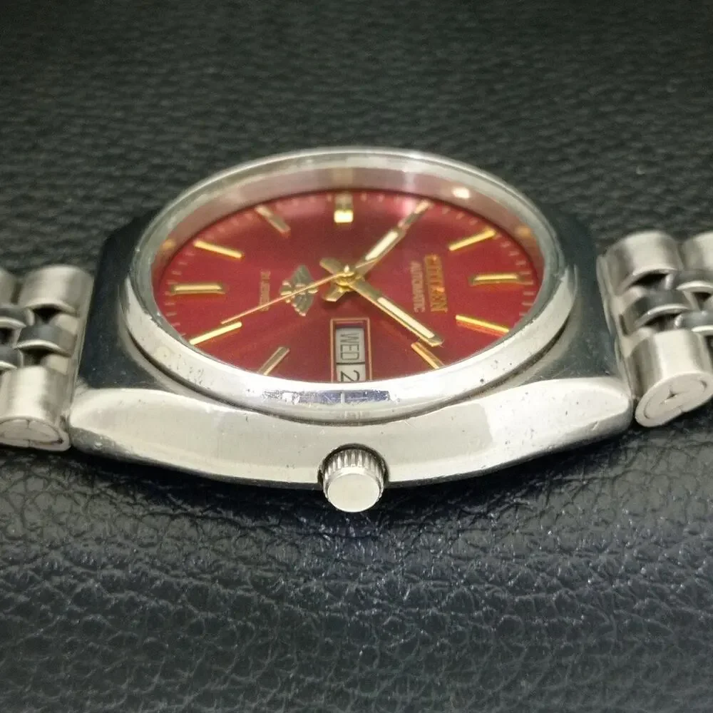 Vintage 1987 Citizen Automatic Mens Silver Watch W/daydate & Red accents